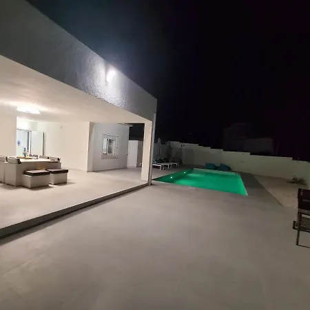 Blue Lagoon Villa
